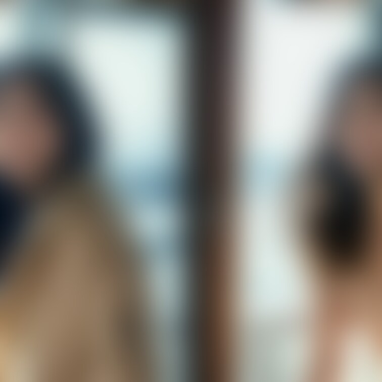 着衣と脱衣を並べた画像です。画像№1219