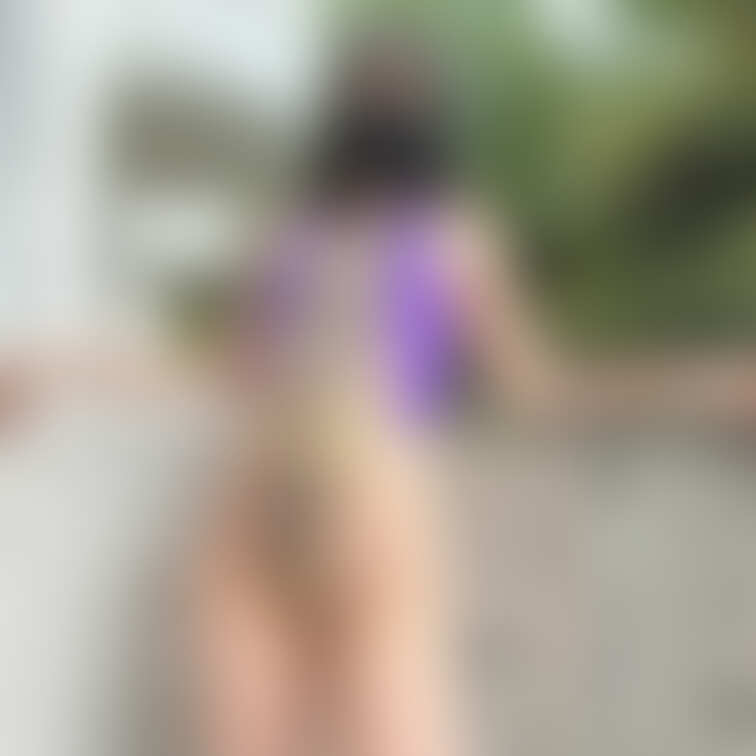 M男を見下すハイレグAさん🥺