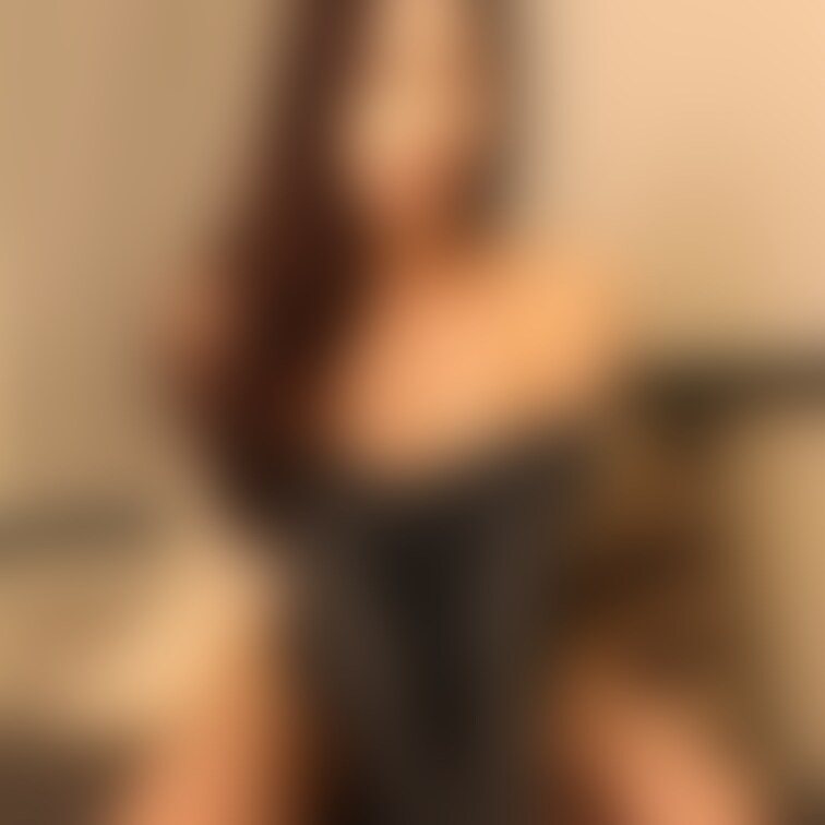みえているのと、
みえていないの、、、
どちらのほうがお好きですか?(^ν^)✨
プラグの色は、ご
