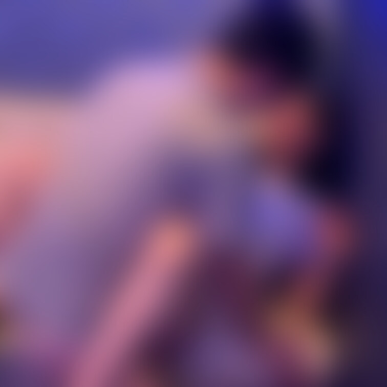 <本日の1枚>
普通のカラオケボックスで、3名の男性にハメられるYuri

<動画プレゼントキャンペーン中> 
