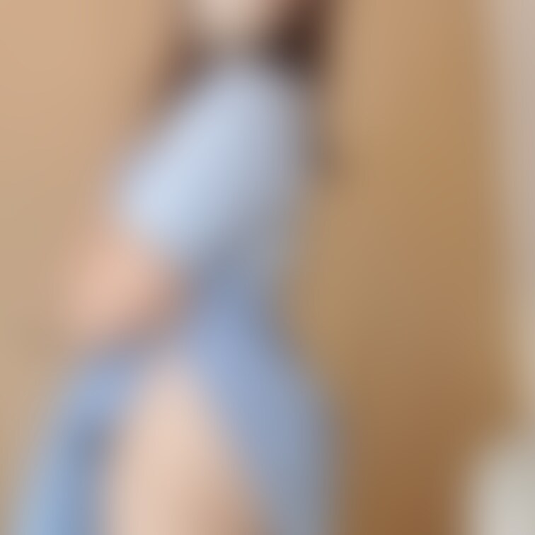 チラッーン☺️✨

ひものチラ見せはどう？☺️🩷