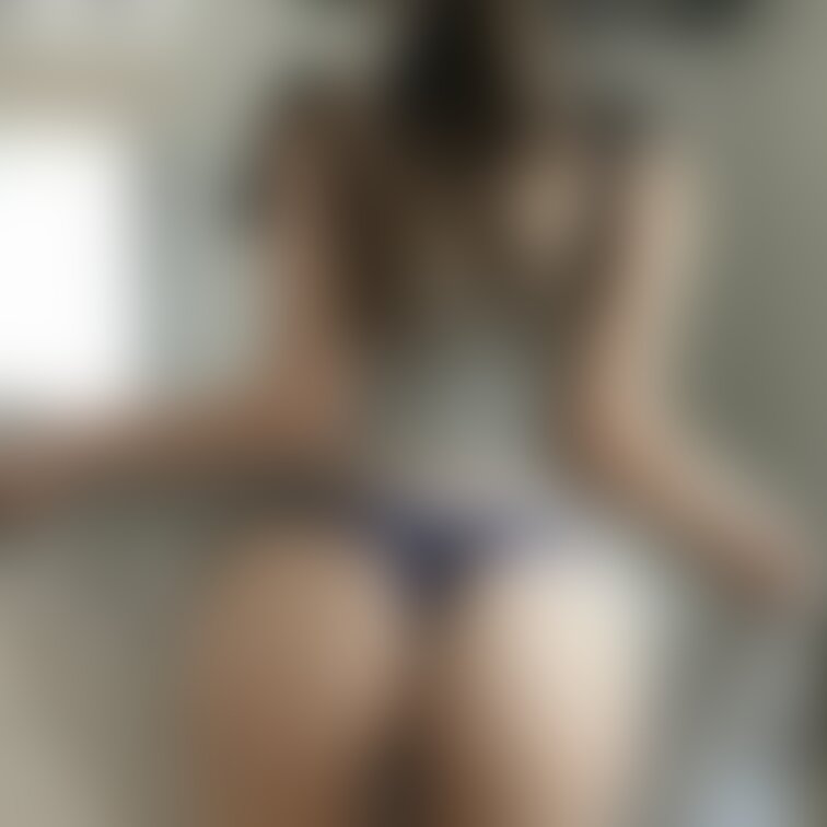 ワンピの後ろ側💓👗と別角度のお写真たち💓