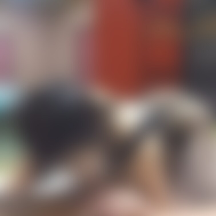 悪友と妻がホテルで密会していた時の様子をご覧下さい。
