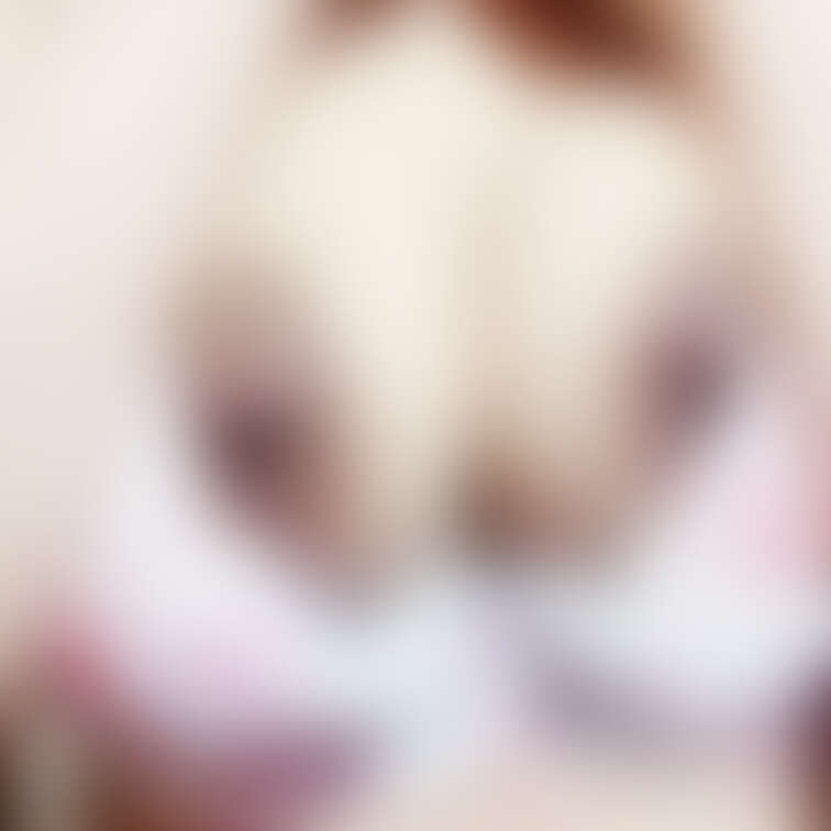ゆきのむにむにおっぱいで男の人のアソコ挟んで密着させていい?😍笑
柔らかいよ♥