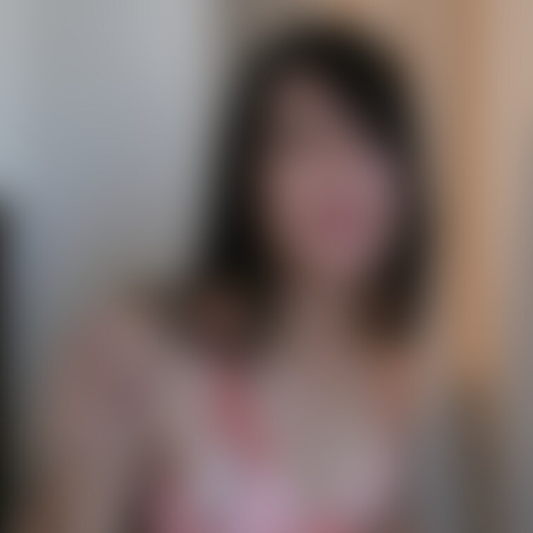 3人目の他人棒での顔面騎乗位の顔です☺️
いい顔してますか!?