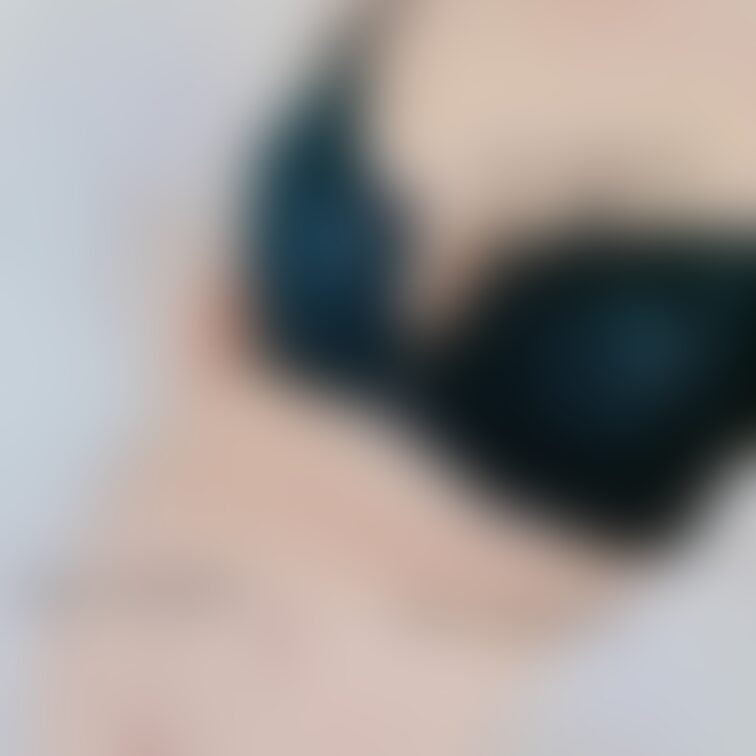 まいまい応援📣プラン様限定

卒業式これで行くかな😍😎

