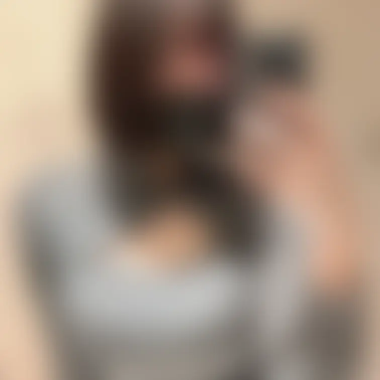前に「コスプレじゃない普段の私も見てみたい」って言ってくれた人がいて、
その言葉がずっと頭に残ってたから、今回すっぴん