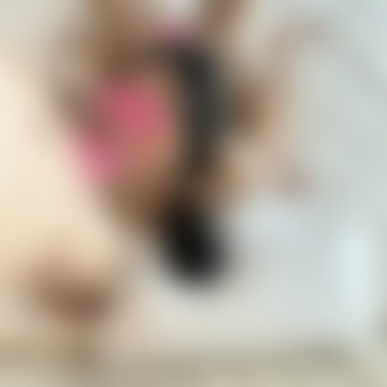 <本日の1枚>
他人棒に騎乗位で腰を振りながら、
旦那の粗チンを咥えるYuri