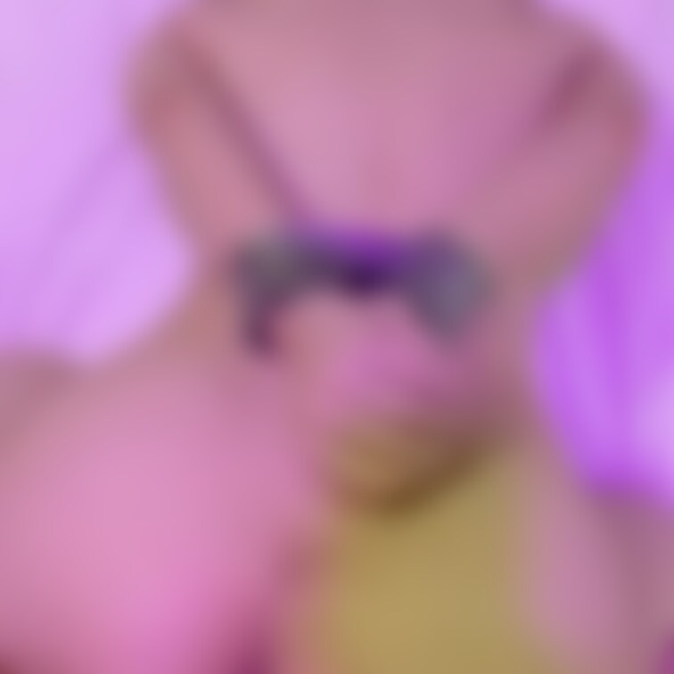 21歳清楚系色白目
可愛い子ちゃん(@___ar_07)
【バックを味いながら突く編】