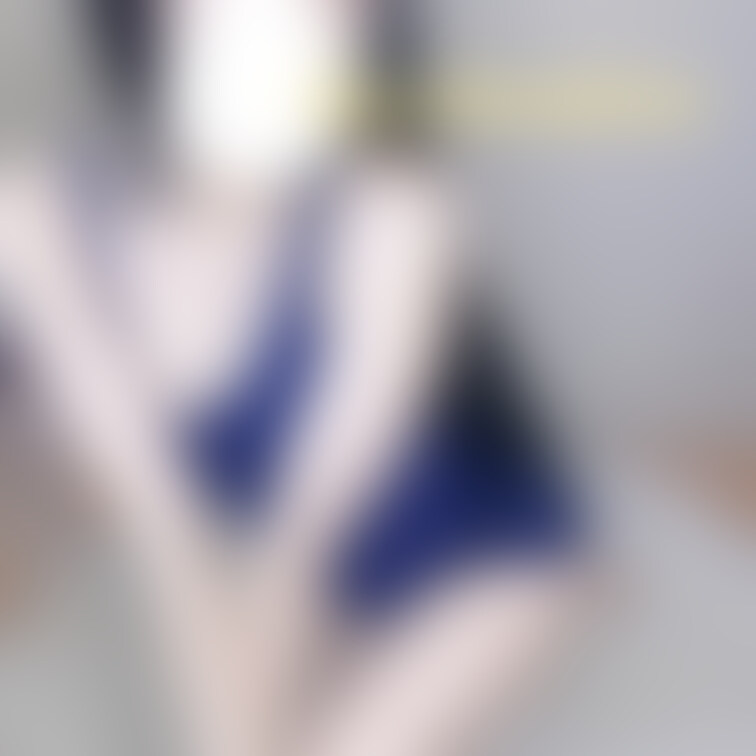 ふわふわおっぱいさわる？