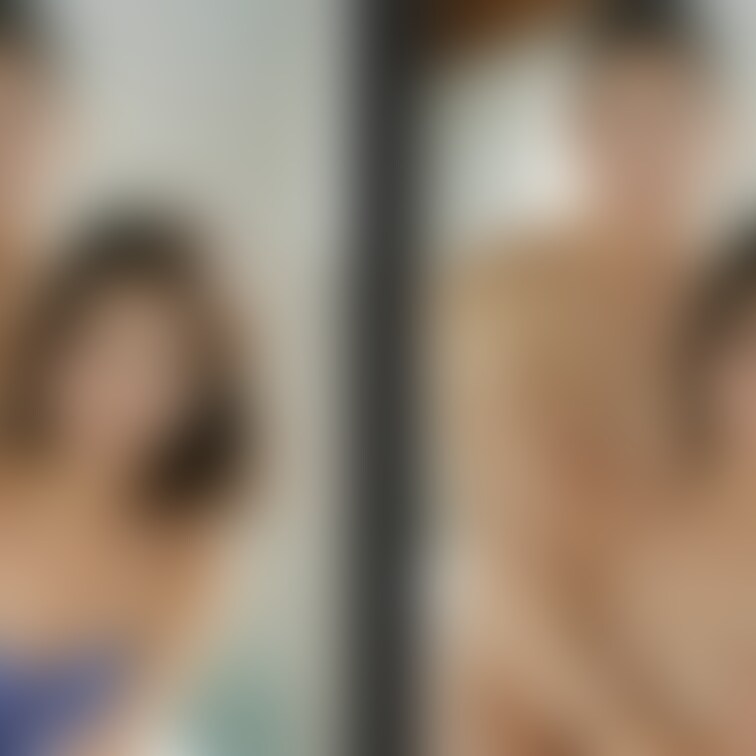 着衣と脱衣を並べた画像です。画像№788