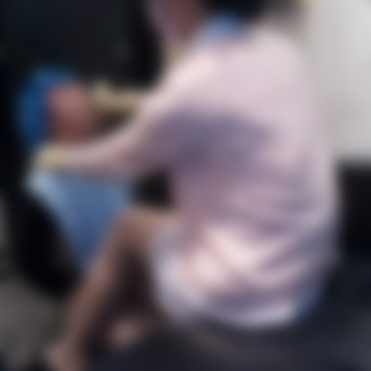 口腔内ゴム手袋責め

○○○束し、開口器を装着して口の中をゴム手袋で責めます。大好きなゴム手袋を口の中いっぱいで感じ