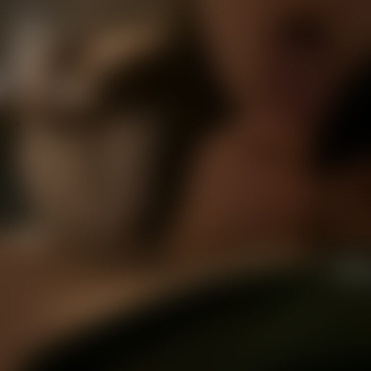 おちんちん挿れたまま電マ当てられると
めちゃくちゃ気持ちいい…

クリだけだと、イける回数に限界？があるけど
膣