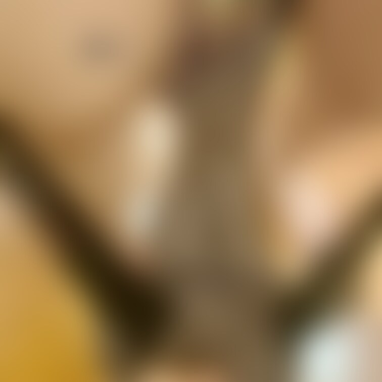 女子大生のパンツの染みチェック。