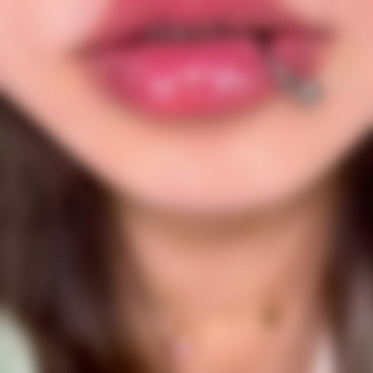 高画質リクエストありがとう♡
毛穴見ないで〜
谷間あり