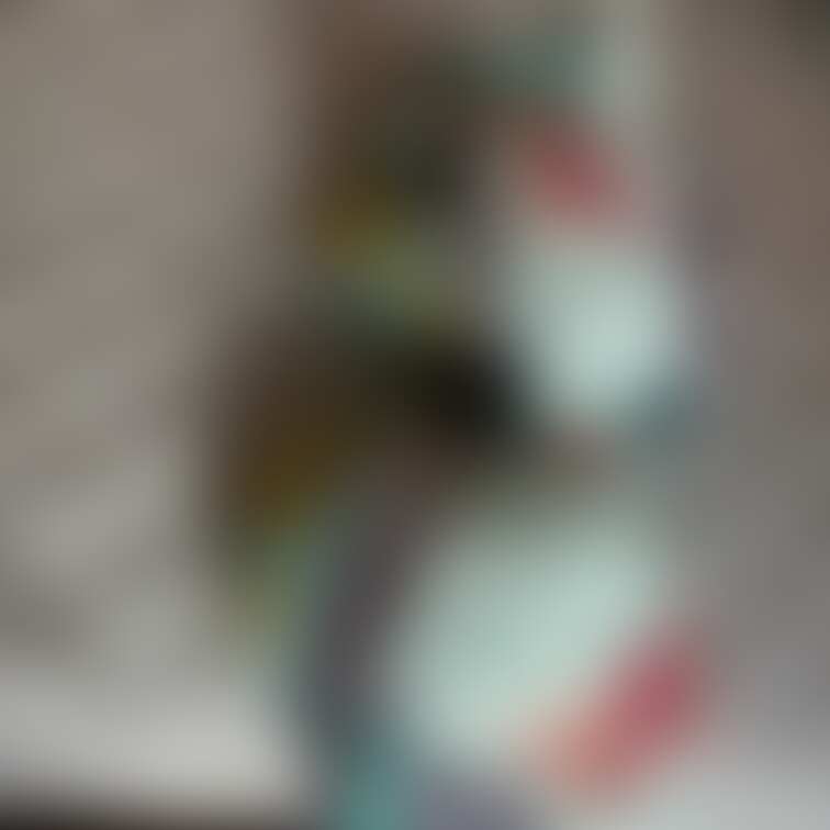 妻の下着が重ねておいてあったので見てください。