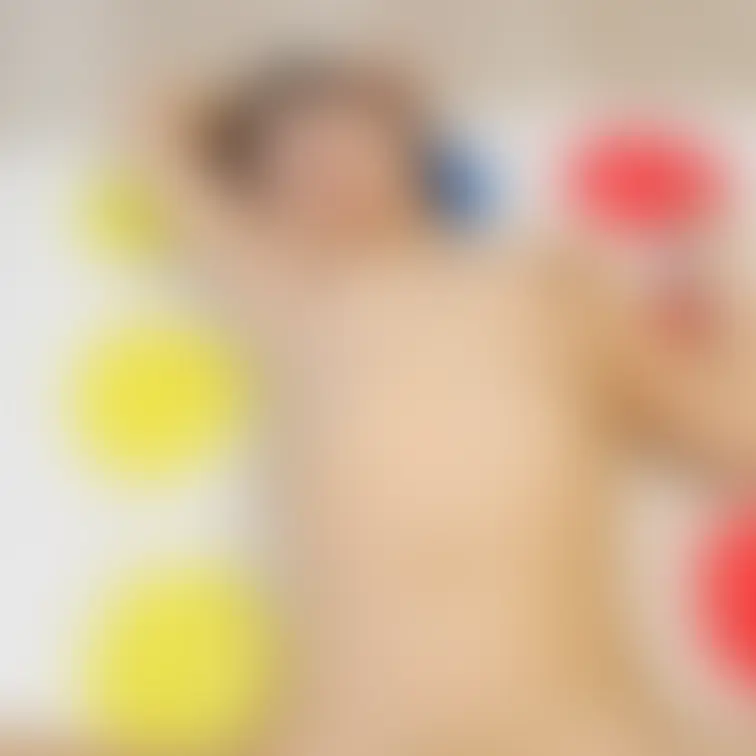 りんのハメ撮り風画像。このような撮影も臆することなく挑むのがりんのいいところです。

セクシーアイドル虎の穴・りん編