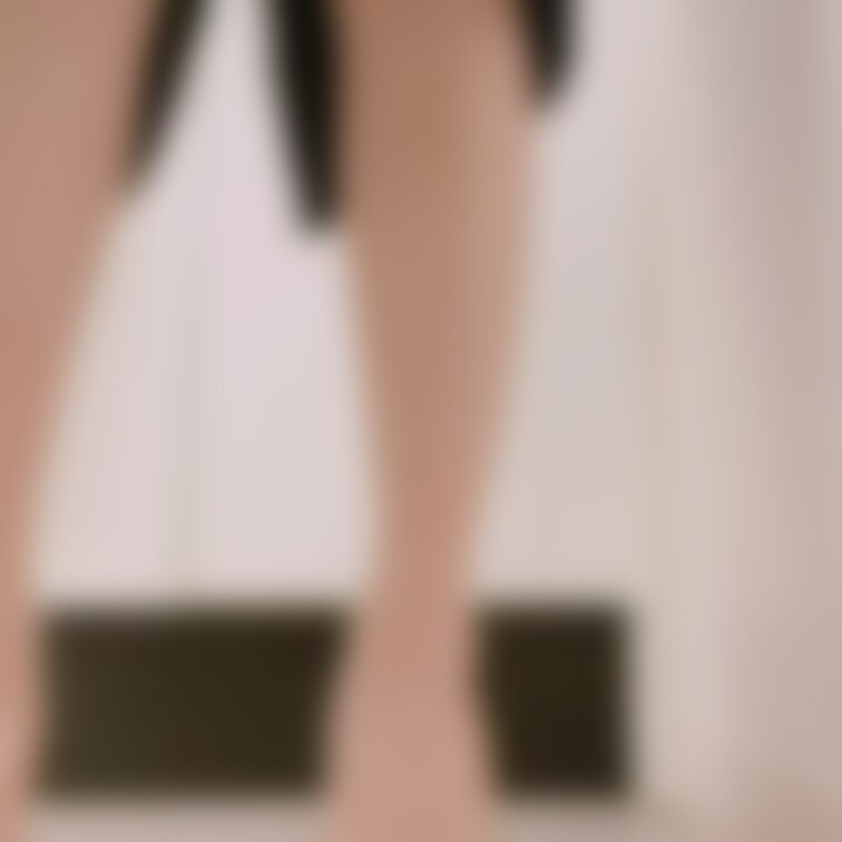 昼休みの給湯室で、、、❤️👠