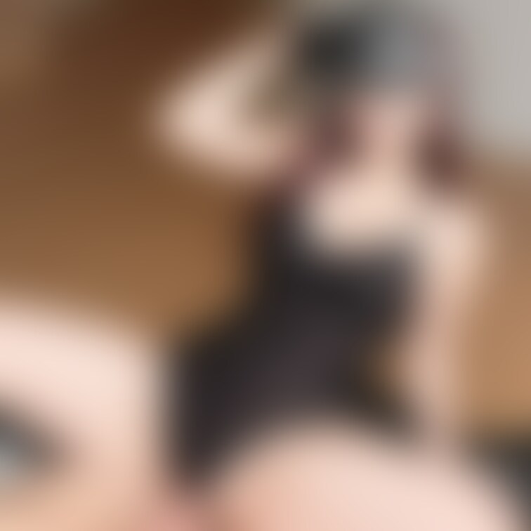VRオナニーでむらむらした彼女に本物のあれを…