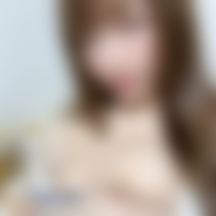 舐めてほしそうにこちらを見ている🥺❣️w
すぐﾋﾞﾝﾋﾞﾝになっちゃう乳首でもいいよっていう優しい方は♡ポチして元気く