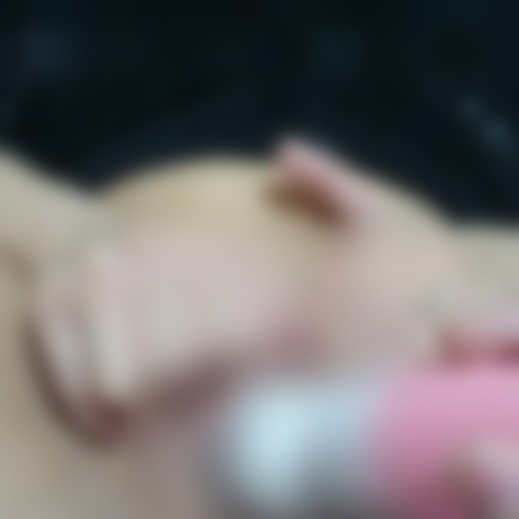 クリオナ❤
デンマ当てておまんこの奥から、白い本気汁がでてきます。