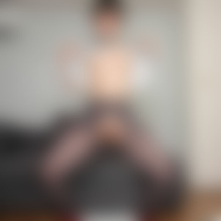 #008 Secret model MARIKO　
「変態株式会社 放尿課」つづき（17/22ページ）

Top 