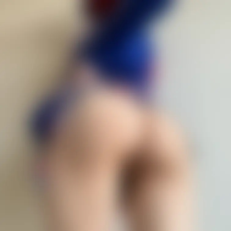みゆきだよ🍑💕おはよぉ☀️

朝から頑張る人の為に‼️
たまには朝に、みゆきの新しいお尻がみんなに届くのも良いよね