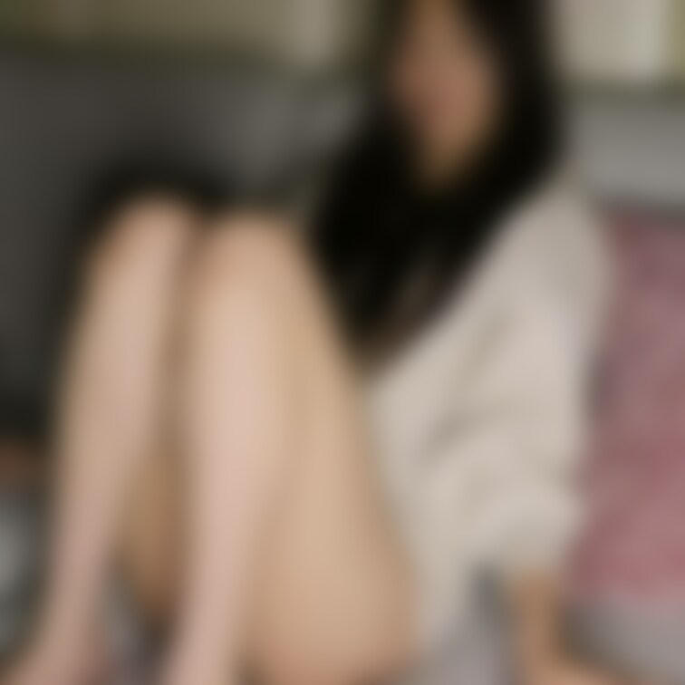 仲良し細身美女ちゃんとの中〇しハメ撮り70分