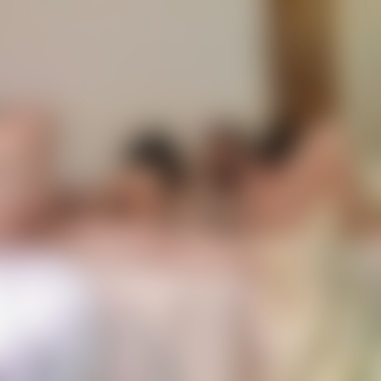 えちちなお遊び中にピース✌️