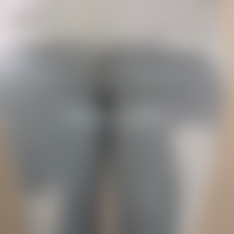 年末に買っていた良い色のデニム👖
とっても斬新な模様(!?恥)
***おももの近況報告***
詳しくは言えない