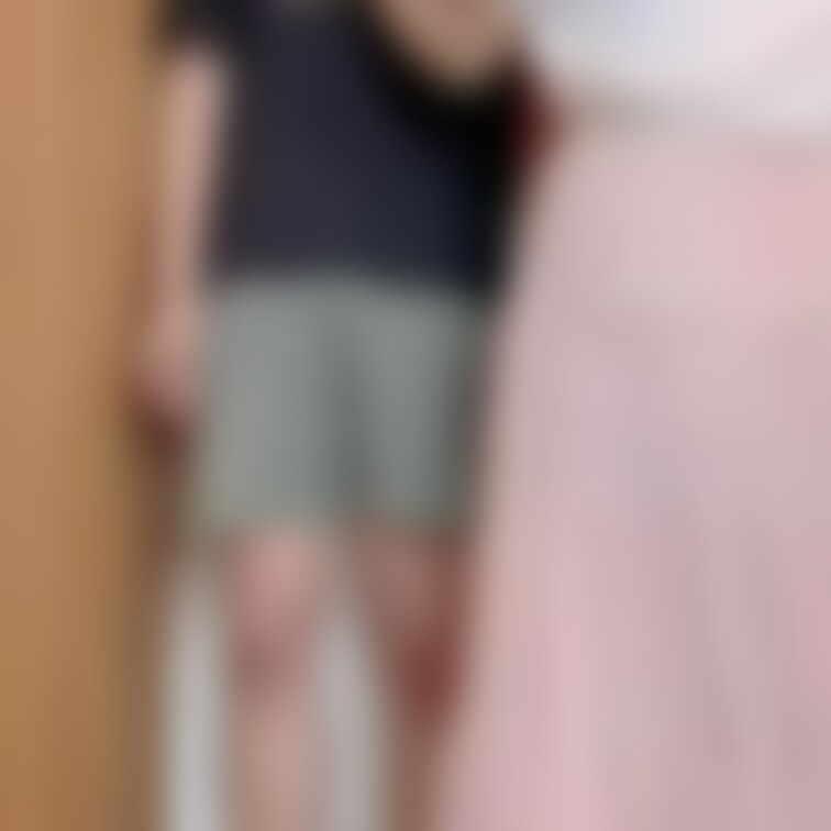80. 21歳　大学生

彼女持ちの○○○運動部くん。

すごいムキムキなのに
アナルいじりが大好きな変態🐶笑