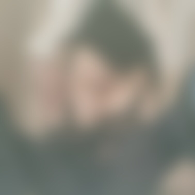 みんな好きでしょ？むちむちガーター♥
携帯屋さんのお○○○さんの秘密♥