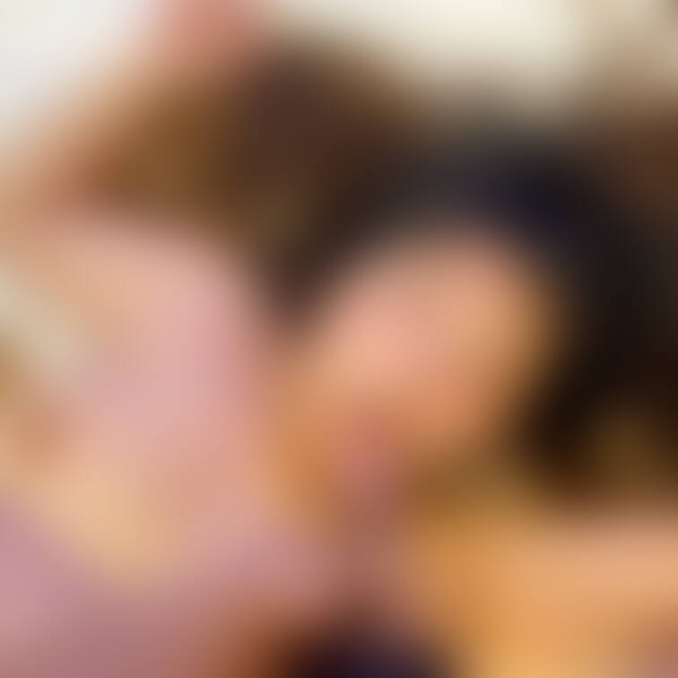 最後はやっぱり中に出してほしいけど、どろどろのを顔に出してもらうのもすごく興奮します。

気絶してしまうと男性もあま