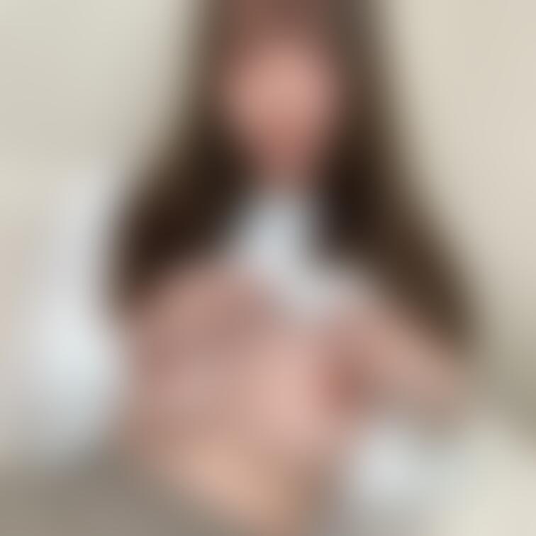 ちょっと前の投稿から
髪色変わったの気付いてた?🙄