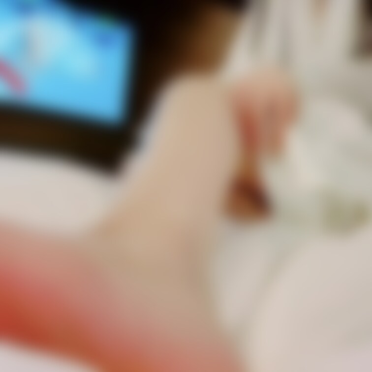 今からやるぞ😄✌️
何気にめっちゃ久々だし潮吹くかな😷