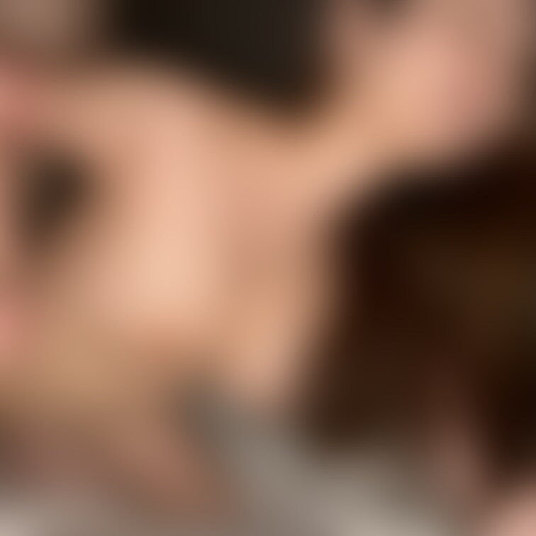 DMくれたGカップラウンジ嬢の「アリスちゃん(広瀬アリス似なので)」とオフパコ🐯
おっぱいの綺麗具合半端じゃないで