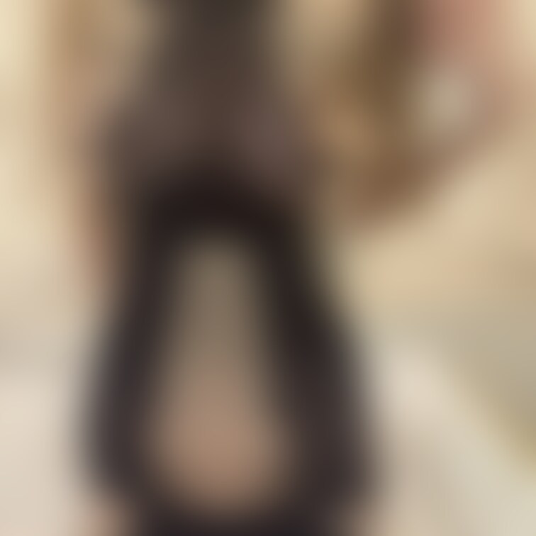 ３日連続投稿シリーズです☺️✨
寧々ちゃんにエロいボディーストッキングを着せて見ました😆