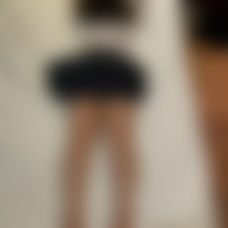 数ヶ月ぶりの制服～
動画も制服で更新です！