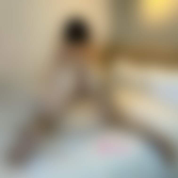 おちり🍑見せてって💦
こうかなぁ💦
もっと突き上げて。。。
よく見えるように。。。
(ﾉ▽＼*) ｲﾔﾝ💕
い