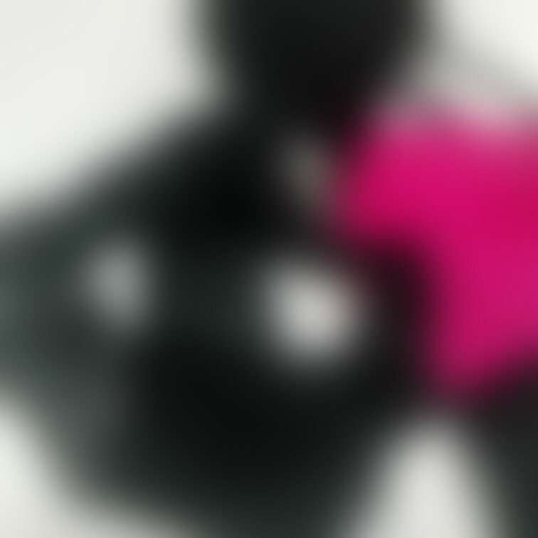 人妻が脱いだ下着… 欲しいですか？
生理明けだから匂うかも…😳

*:.｡.🌸.｡.:*🌸𓈒 𓏸𓈒𓂂𓈒 *:.｡.