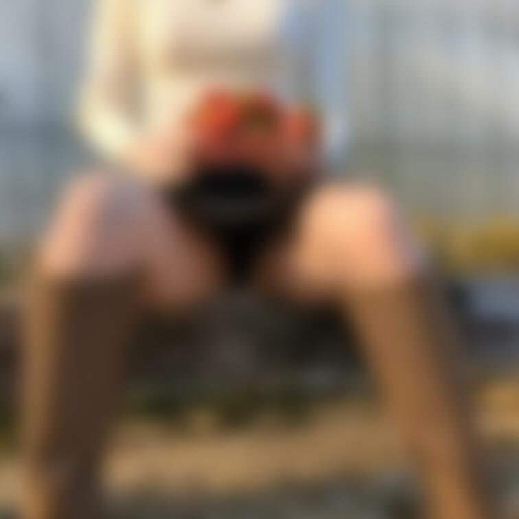 いちご狩りパンチラ🍓
