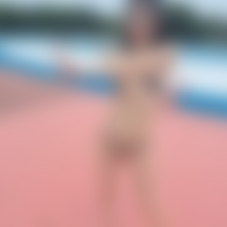 かなりの露出で嫉妬する🥺