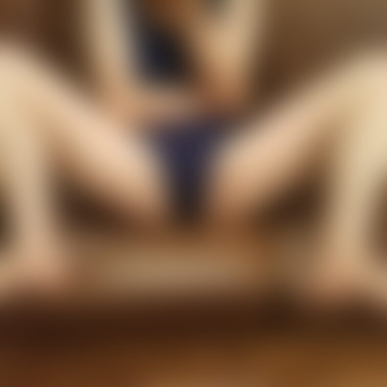 このコスチュームも初めて🤭❤️
しかもチャックつきだよ😵