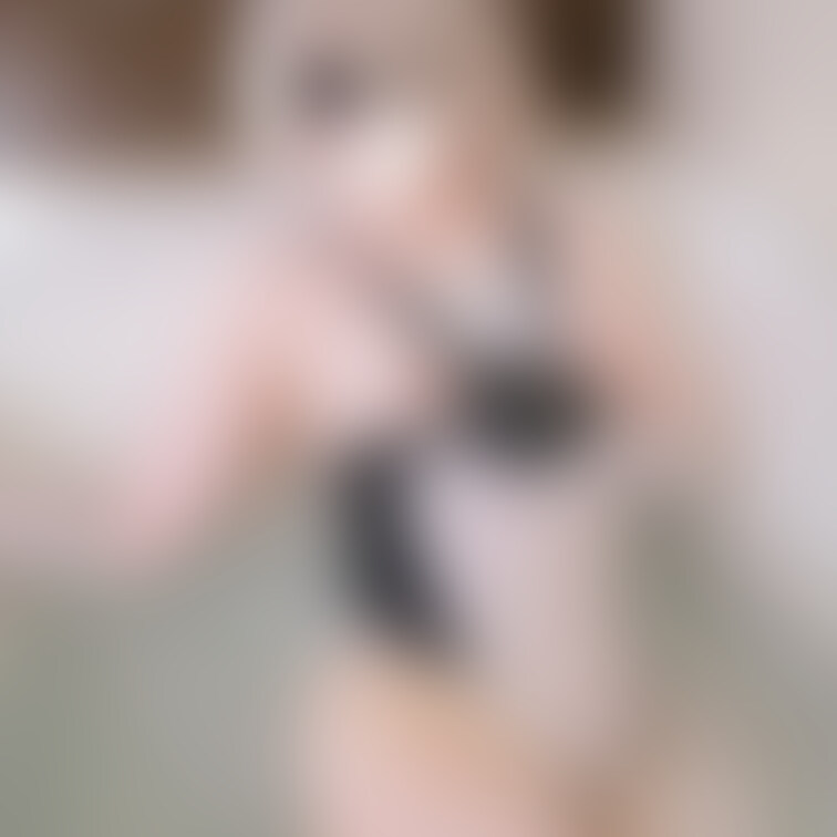 ビビの乳首、触りたいですか…?