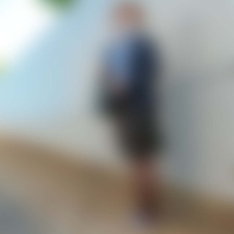 仕事中に！？