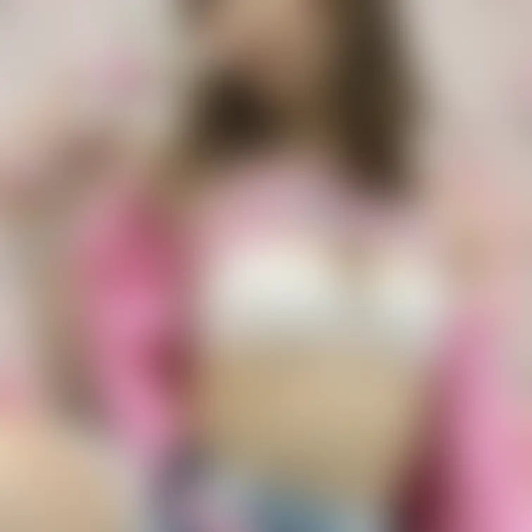 【R18版】ゆめかわ服自撮り
かわいい服でえっちな自撮りをしました!//