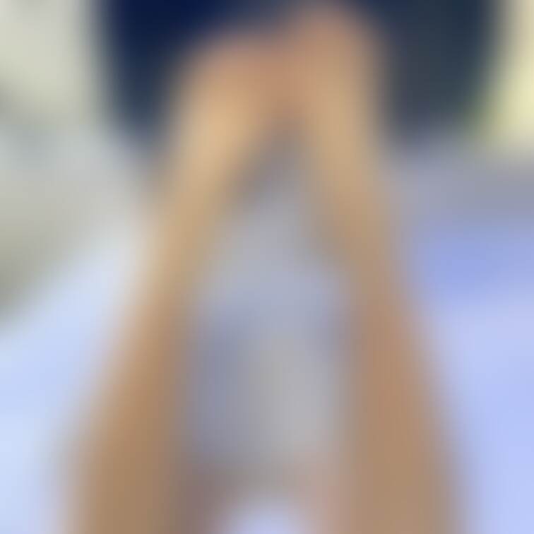 勤勉女子‼️4月からM〇〇CH大学🏫
○○○みおちゃん②
足のサイズ:24cm