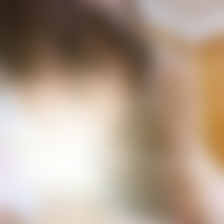 上目遣いが下手な嫁ちゃん、ちょっと怖いですw○○○過ぎたので上げ直し。