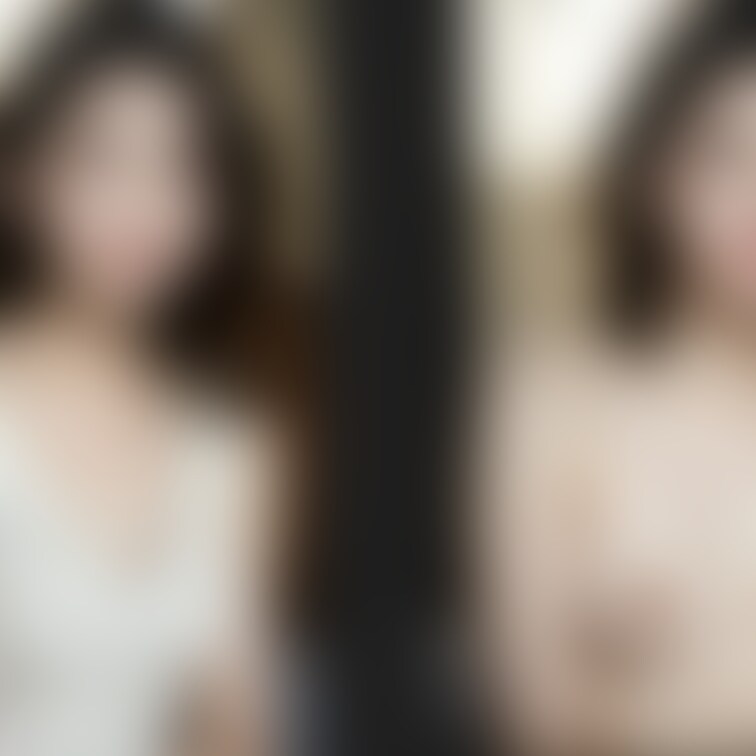 着衣と脱衣を並べた画像です。画像№512
