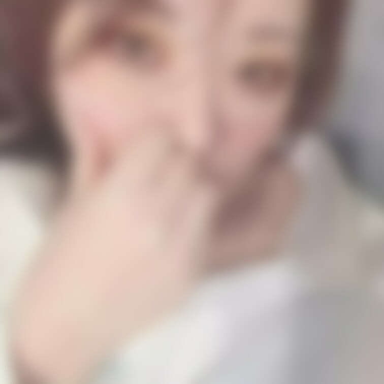 もう少しだけだよ……
感じちゃうから……
優しく触ってね…
我慢できるかな…
